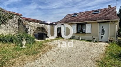 Maison 4 pièces de 82 m² à Engenville (45300)