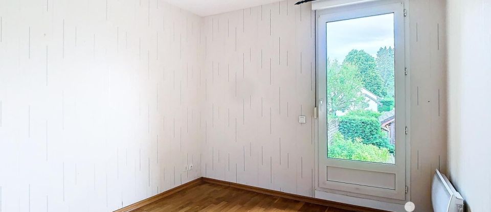 Appartement 4 pièces de 80 m² à Divonne-les-Bains (01220)