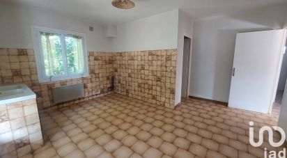 Maison 4 pièces de 94 m² à Montcaret (24230)