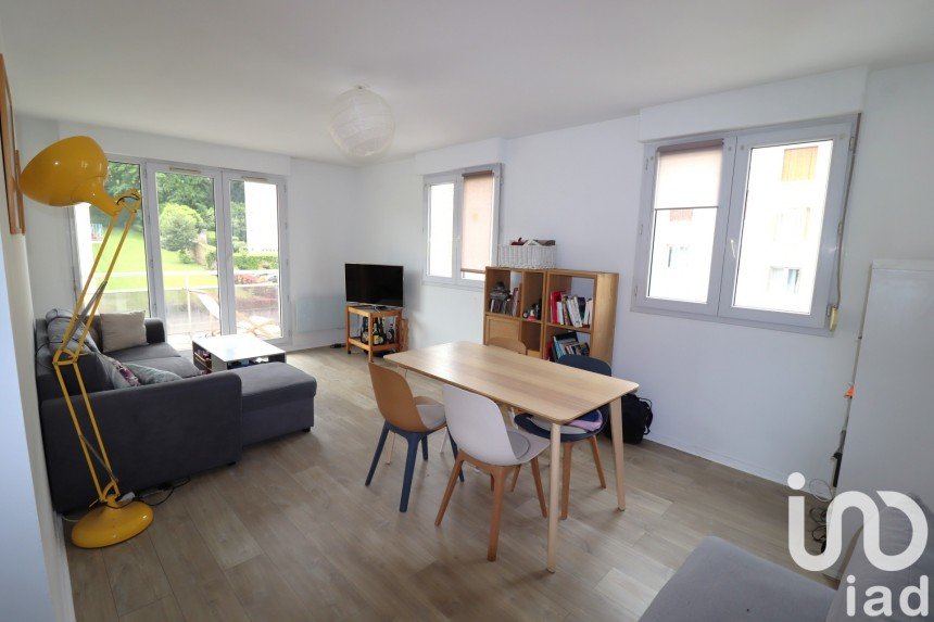 Appartement 3 pièces de 73 m² à Évreux (27000)