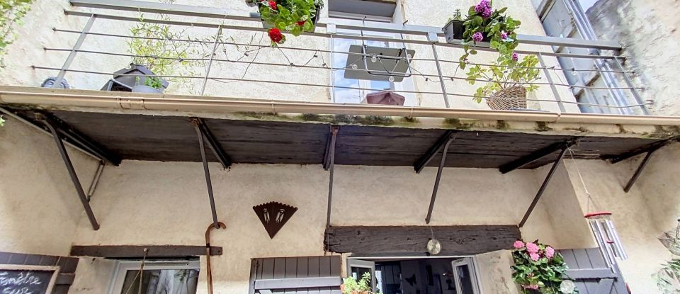 Traditional house 6 rooms of 140 m² in Agen (47000)