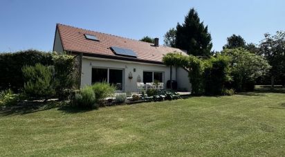 Maison 6 pièces de 185 m² à Les Aix-d'Angillon (18220)