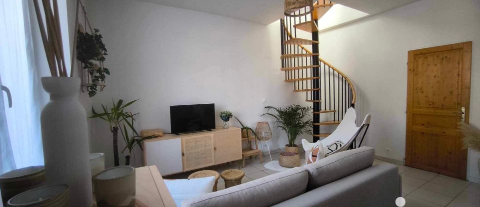 Maison de ville 3 pièces de 73 m² à Saint-Vaast-lès-Mello (60660)