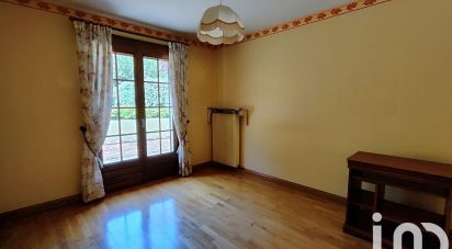 House 6 rooms of 115 m² in Fagnières (51510)