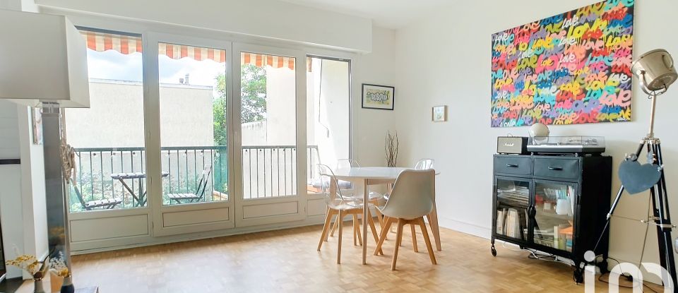 Apartment 3 rooms of 69 m² in Colombes (92700)