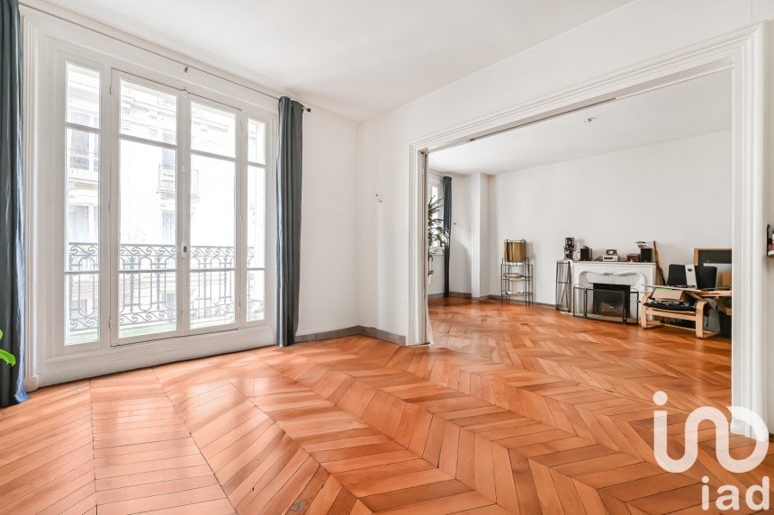 Appartement 4 pièces de 110 m² à Paris (75017)