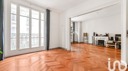 Appartement 4 pièces de 110 m² à Paris (75017)