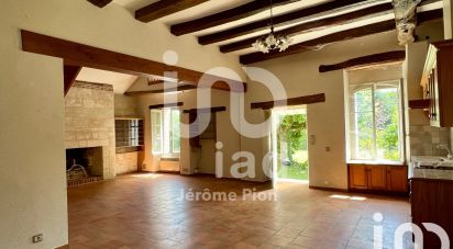 Village house 4 rooms of 70 m² in Rochecorbon (37210)