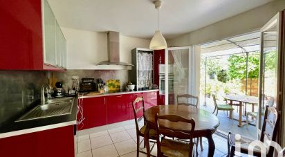 Maison 6 pièces de 124 m² à Sainte-Geneviève-des-Bois (91700)