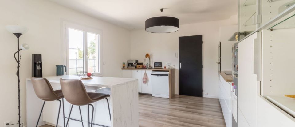 Maison 5 pièces de 95 m² à Guichen (35580)