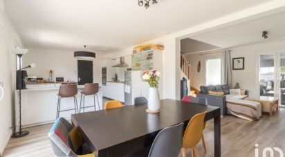 Maison 5 pièces de 95 m² à Guichen (35580)