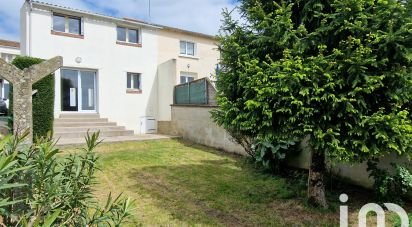 Village house 4 rooms of 87 m² in Chemillé-en-Anjou (49120)