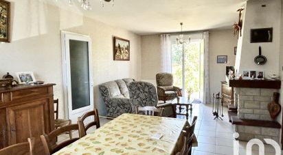 Maison 5 pièces de 117 m² à Saint-Yrieix-la-Perche (87500)