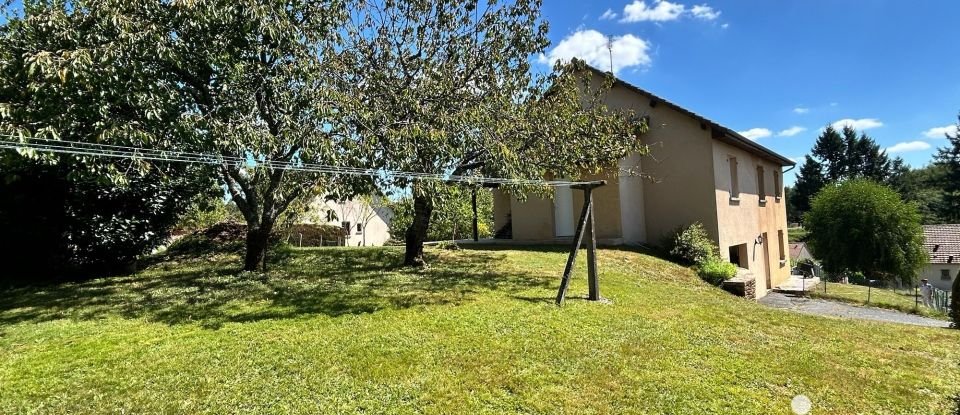 Maison 5 pièces de 117 m² à Saint-Yrieix-la-Perche (87500)