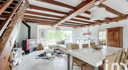 Maison 4 pièces de 94 m² à La Trinitat (15110)