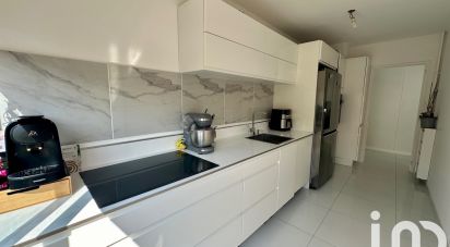 Appartement 3 pièces de 69 m² à Cannes (06150)