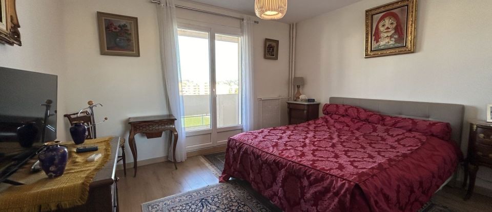 Appartement 3 pièces de 82 m² à Toulon (83000)