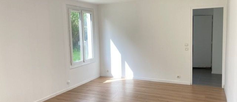 Maison 6 pièces de 140 m² à Jouy-le-Châtel (77970)