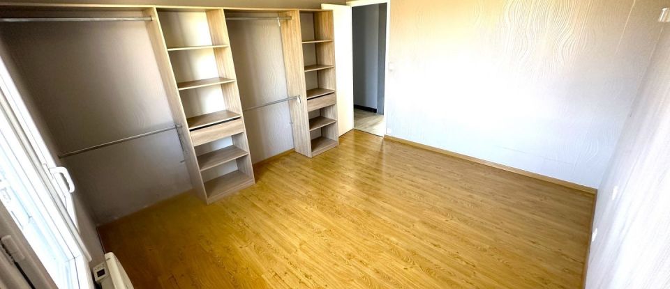 Maison 6 pièces de 129 m² à Exireuil (79400)