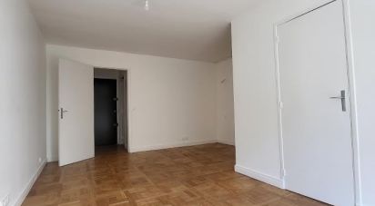 Studio 1 room of 31 m² in Paris (75015)