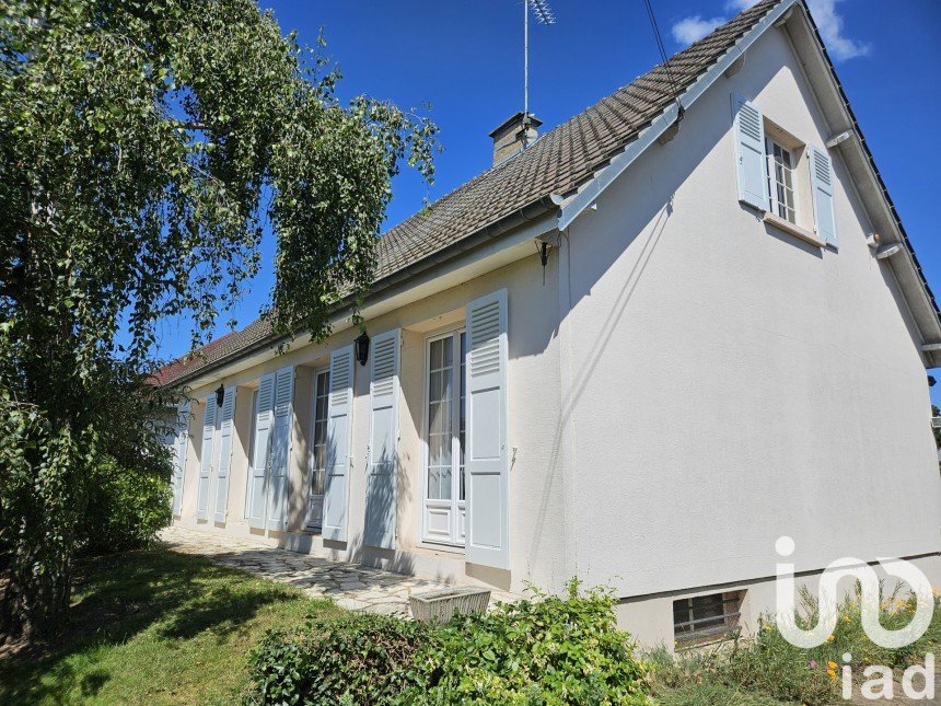 Maison 5 pièces de 117 m² à Vernouillet (28500)