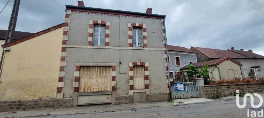 Maison 5 pièces de 98 m² à Fontanières (23110)