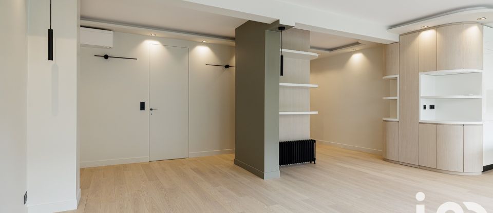 Appartement 4 pièces de 109 m² à Paris (75015)