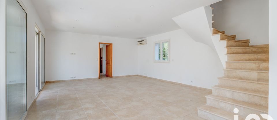 Maison 4 pièces de 138 m² à Fayence (83440)