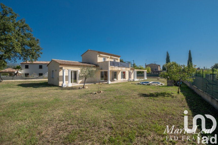 Maison 4 pièces de 138 m² à Fayence (83440)