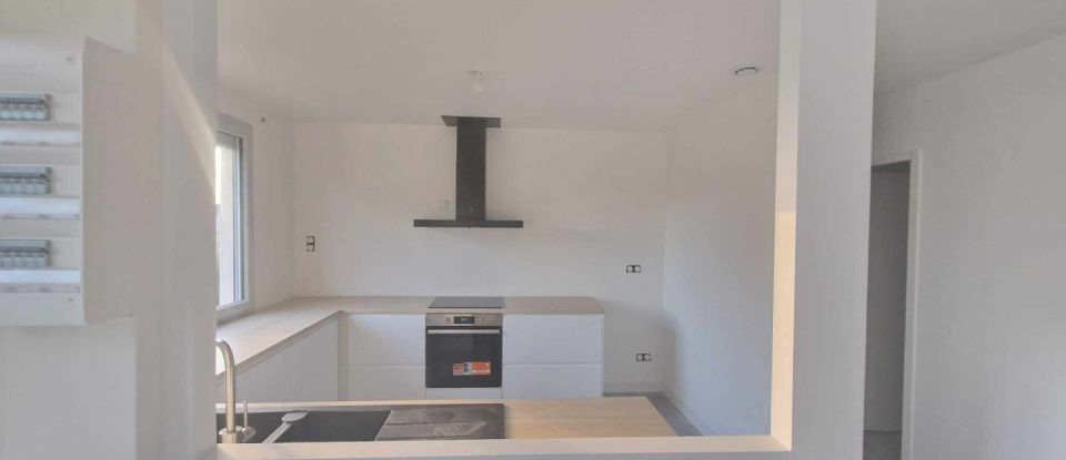 Maison 5 pièces de 105 m² à Saint-Benoît-sur-Loire (45730)