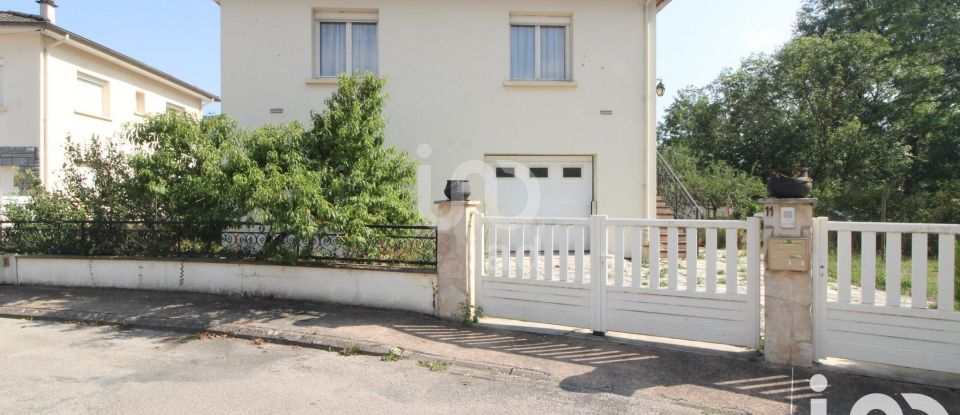 Maison 5 pièces de 130 m² à Saint-Affrique (12400)