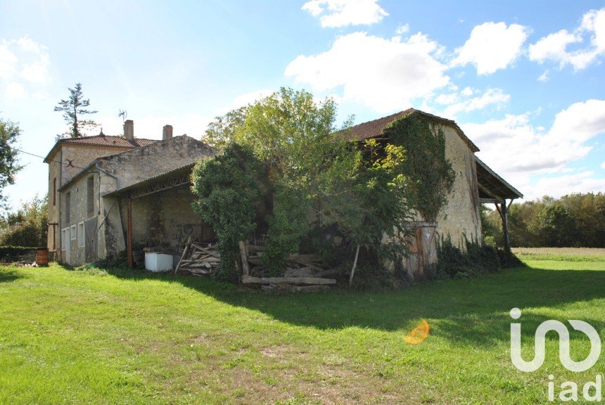 Maison de campagne 6 pièces de 140 m² à Sempesserre (32700)