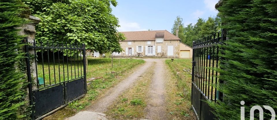 Longère 11 pièces de 190 m² à Autun (71400)