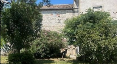 House 8 rooms of 227 m² in Castelsagrat (82400)