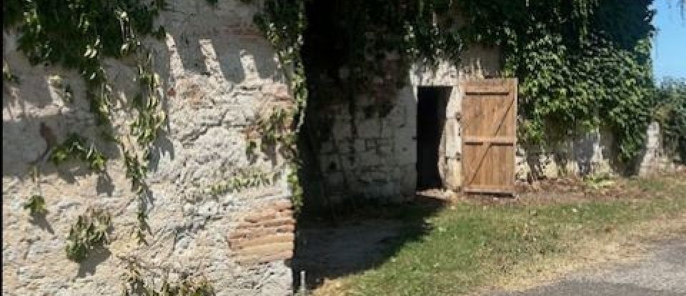 House 8 rooms of 227 m² in Castelsagrat (82400)