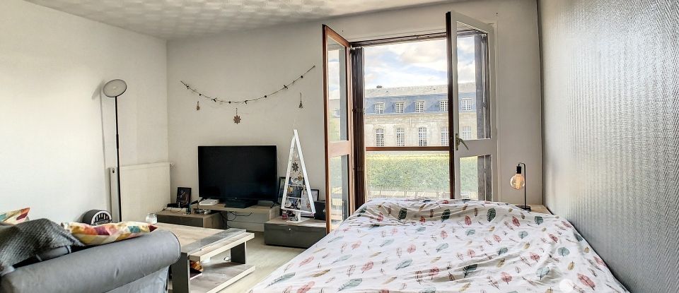 Appartement 1 pièce de 34 m² à Saint-Cyr-l'École (78210)