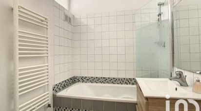 Appartement 1 pièce de 34 m² à Saint-Cyr-l'École (78210)