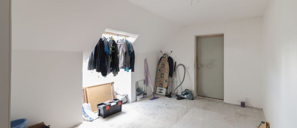 Maison 8 pièces de 167 m² à Moussy-le-Neuf (77230)