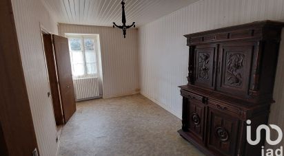 Village house 5 rooms of 129 m² in Saint-Priest (23110)