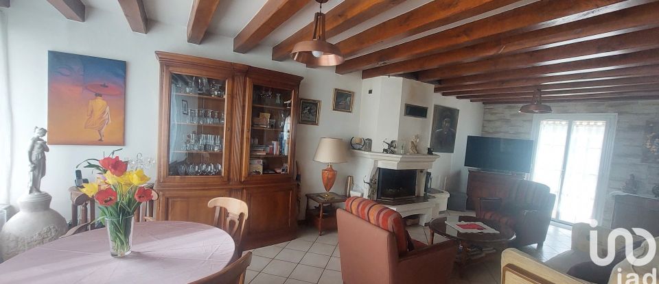 Traditional house 4 rooms of 110 m² in Villeroy (77410)