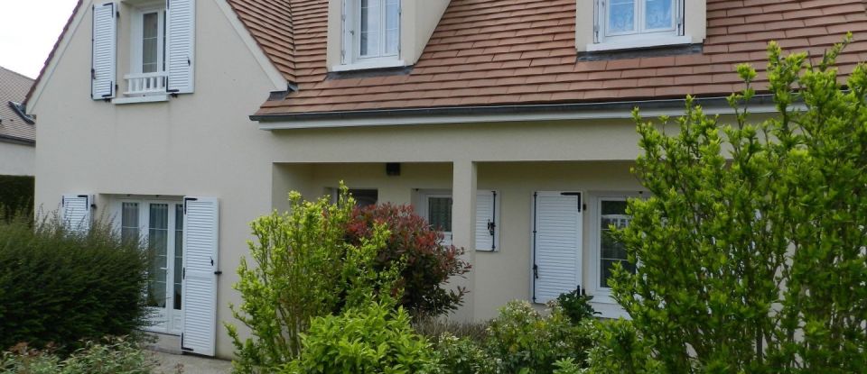 Maison 7 pièces de 150 m² à Charny (77410)