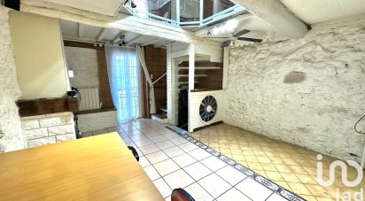 Village house 5 rooms of 92 m² in - (66220)