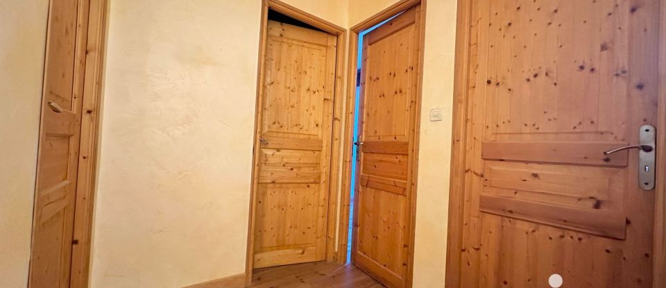 House 5 rooms of 135 m² in Opoul-Périllos (66600)