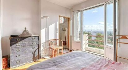 Apartment 4 rooms of 134 m² in Suresnes (92150)