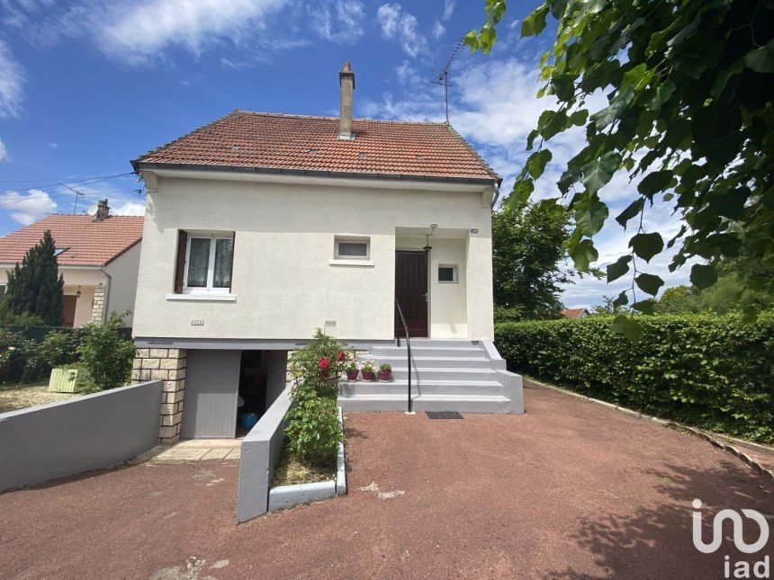 House 5 rooms of 80 m² in La Chapelle-Saint-Luc (10600)