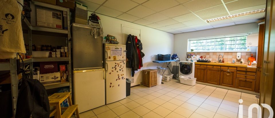 Longère 6 pièces de 140 m² à Pierres (28130)