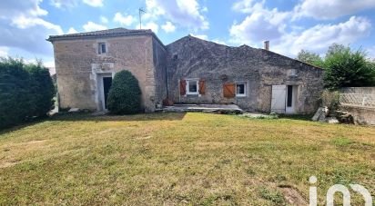 Village house 3 rooms of 109 m² in Doux (79390)