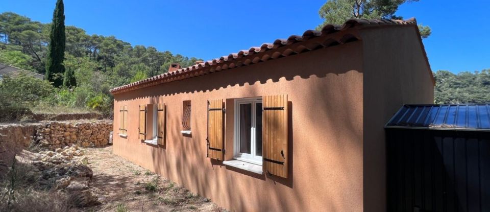 Maison 5 pièces de 125 m² à Méounes-lès-Montrieux (83136)