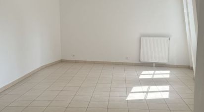 Apartment 2 rooms of 50 m² in Saint-Pierre-du-Perray (91280)