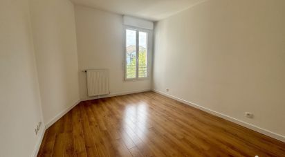 Apartment 2 rooms of 50 m² in Saint-Pierre-du-Perray (91280)